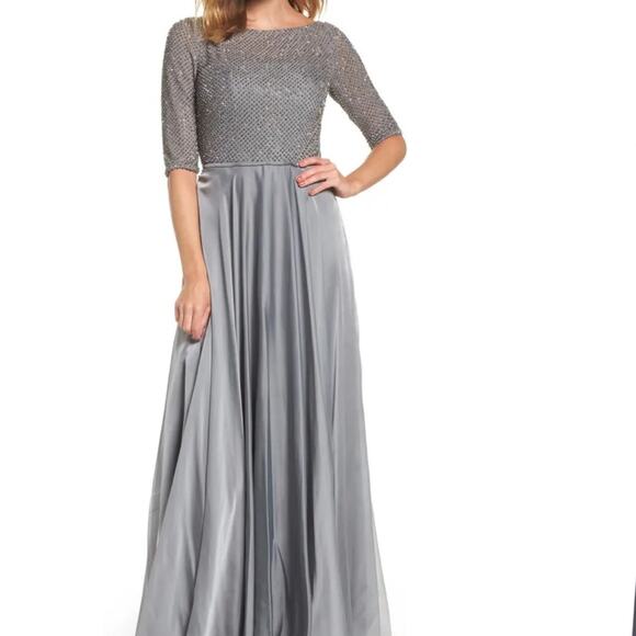 La Femme Embellished Bodice Tulle Ballgown(defects) - Picture 1 of 11